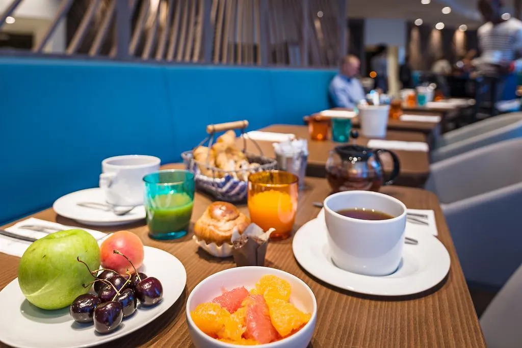 Golden Tulip Marseille Euromed Hotel 4*,