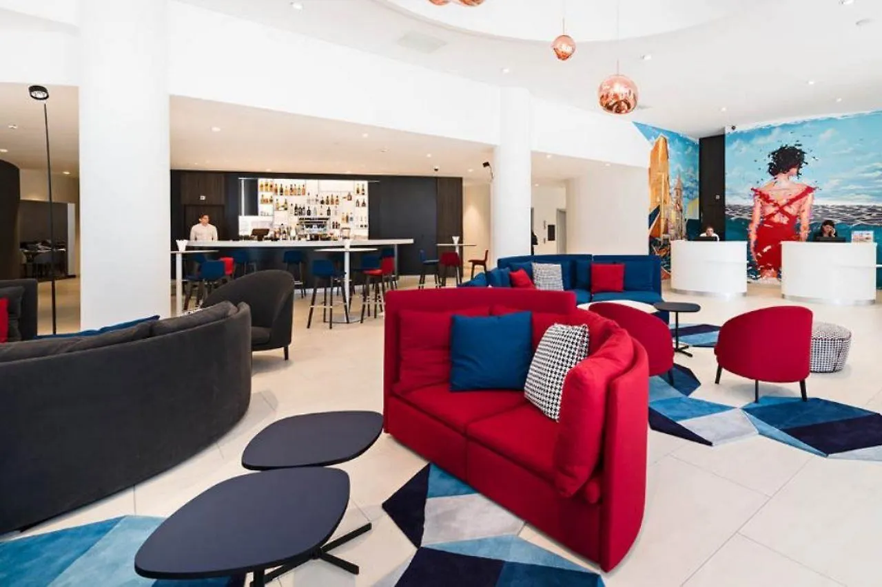 Golden Tulip Marseille Euromed Hotel
